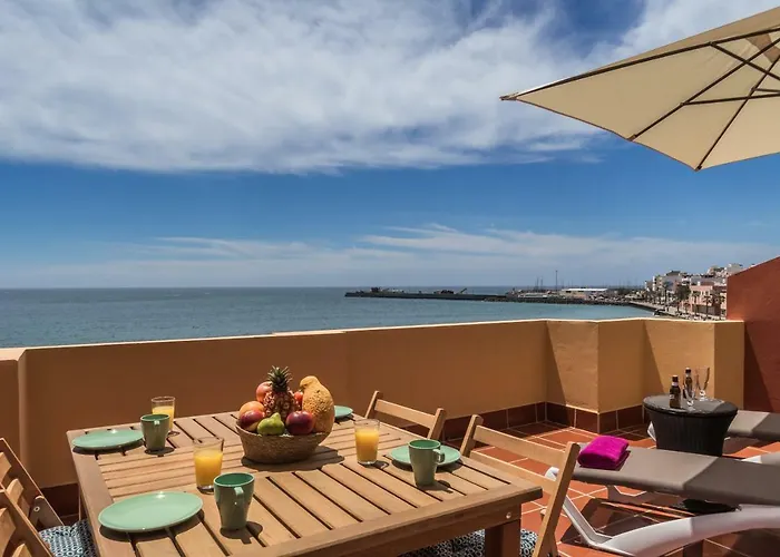 Ocean View Penthouse Lägenhet *