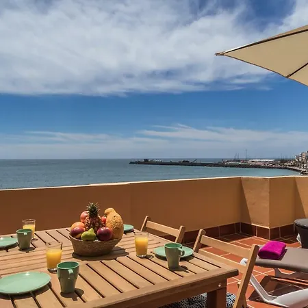 Ocean View Penthouse Apartman *